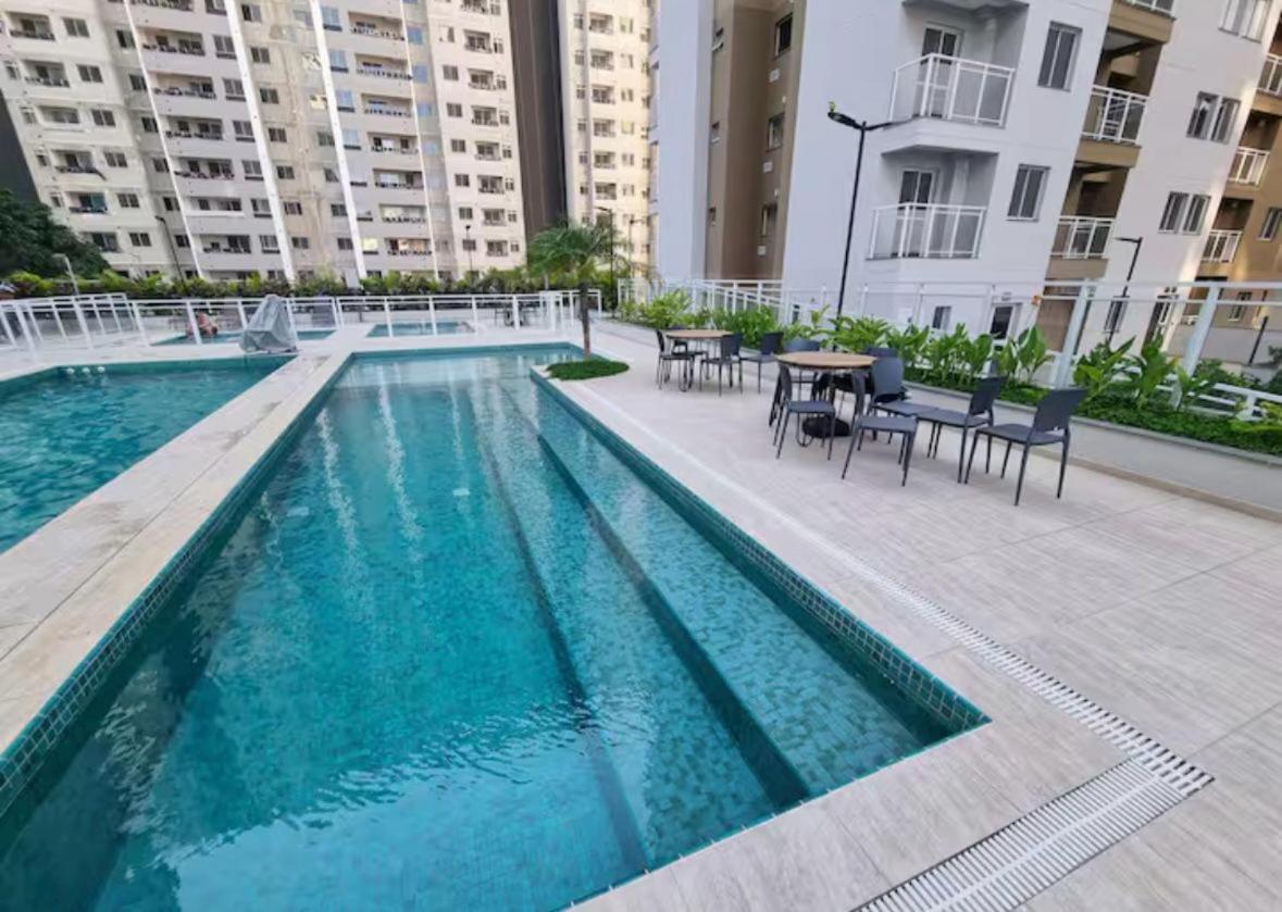 Apartamento Seu Lar No Porto, 2qts Sendo Uma Suite, 10min Do Aeroporto Sdu