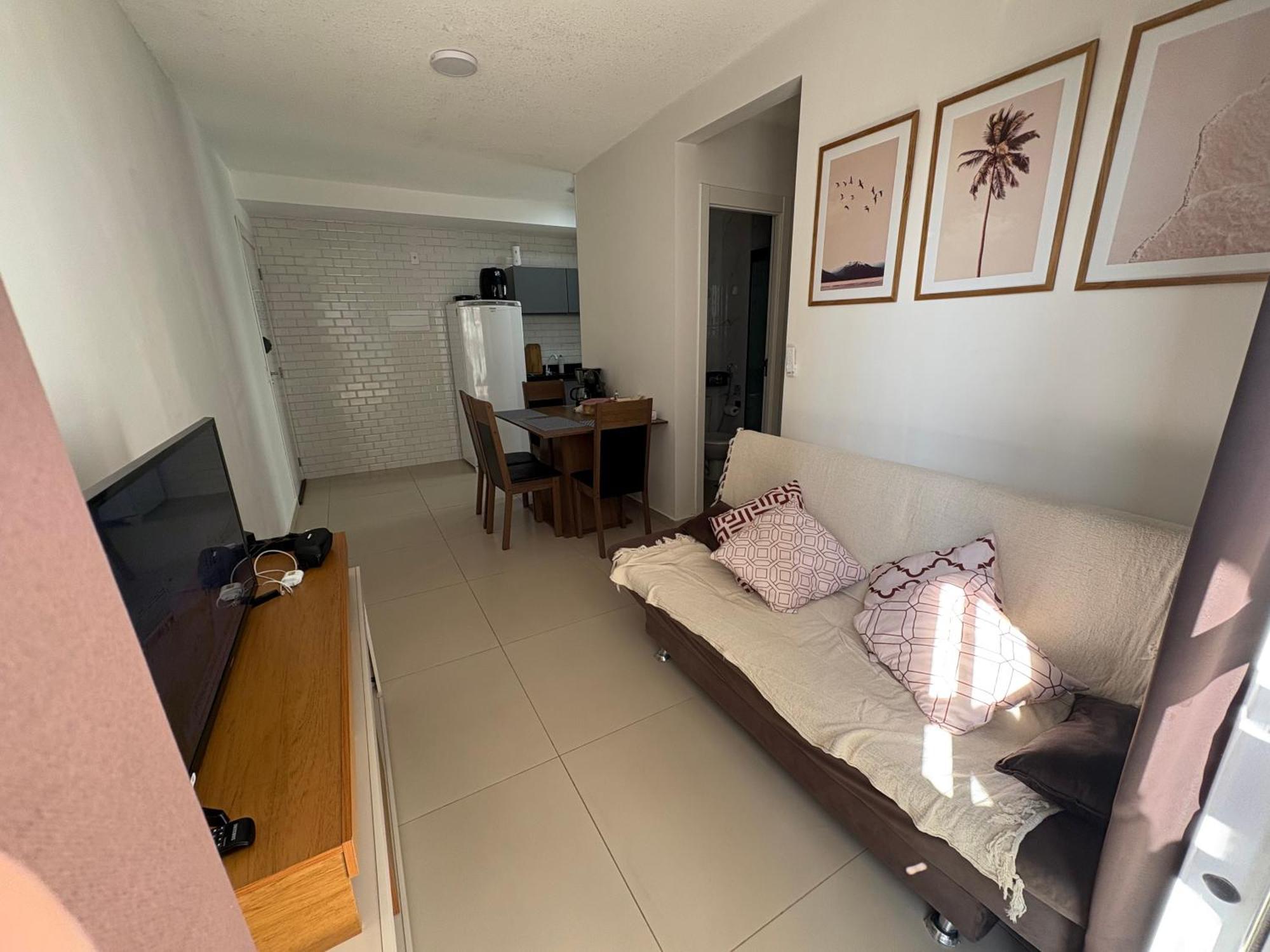 Apartamento Seu Lar No Porto, 2qts Sendo Uma Suite, 10min Do Aeroporto Sdu